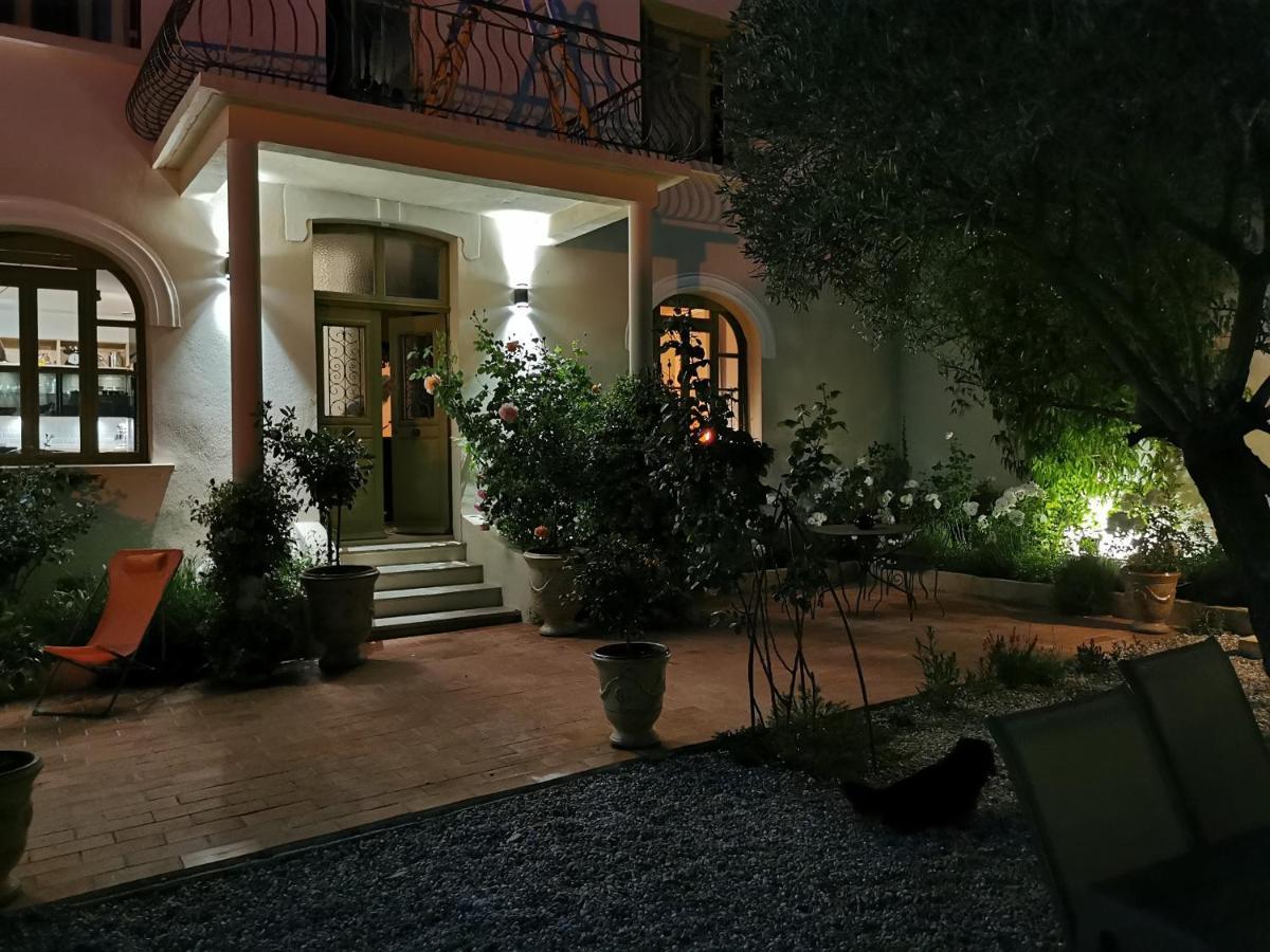 Montfaucon  La Bastide Du Chateau מראה חיצוני תמונה